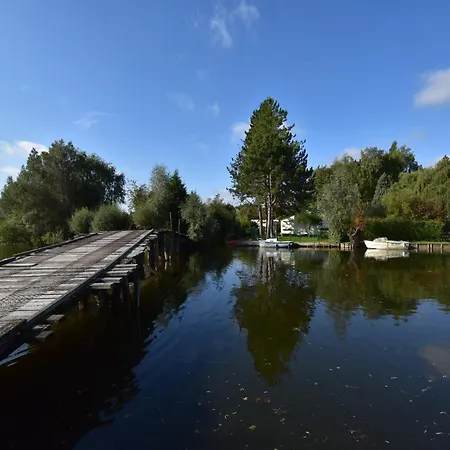 In Saint-omer Near & Forest * Saint-Omer (Pas-de-Calais)